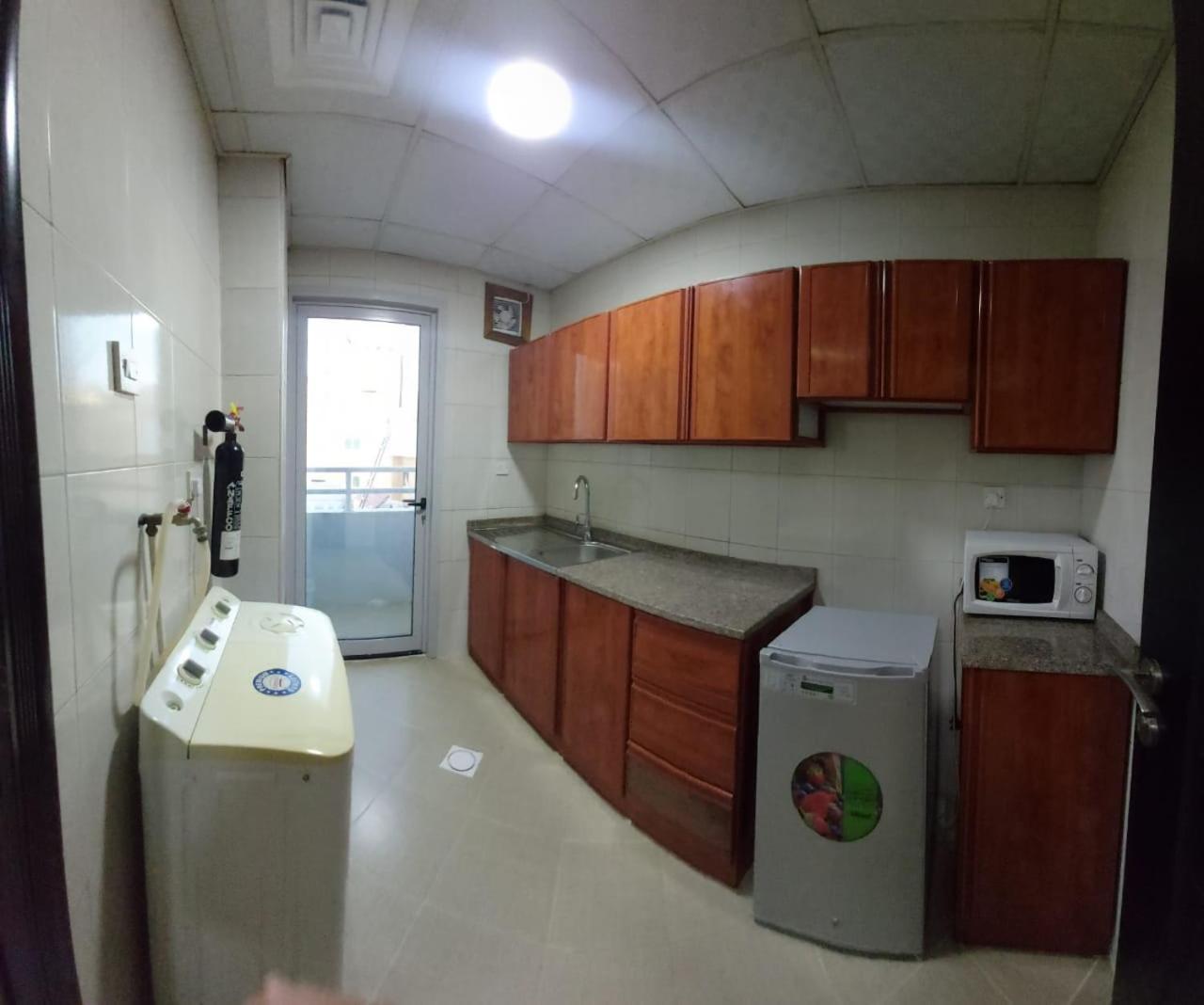 Al Khaleej Plaza Furnished Llc 3* Ajman