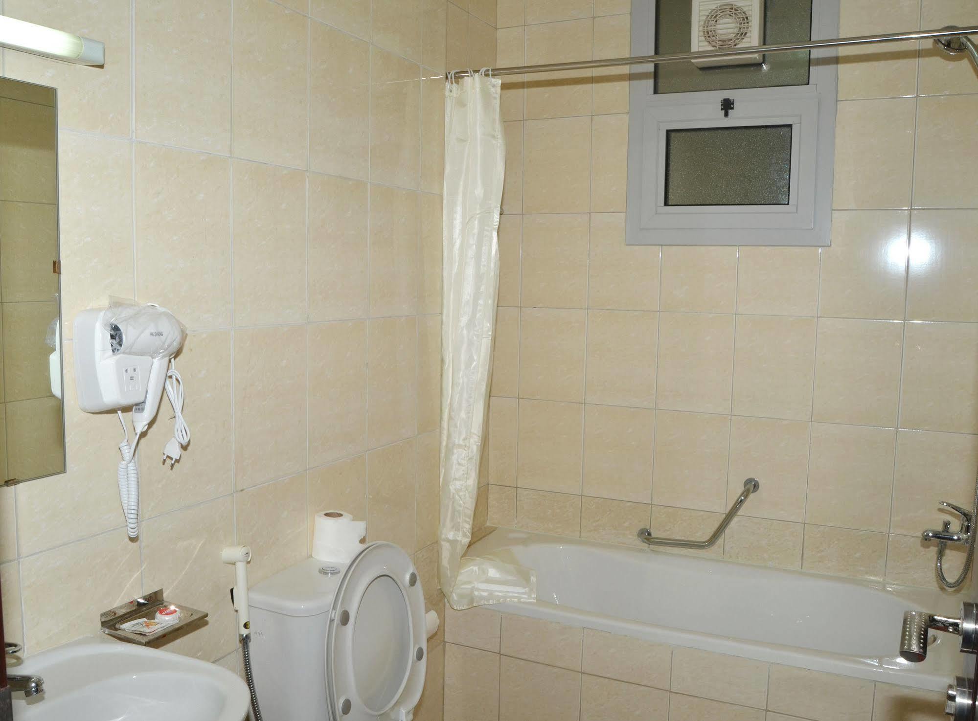 Al Khaleej Plaza Furnished Llc